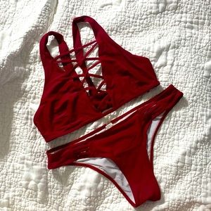 Maroon cheeky bikini